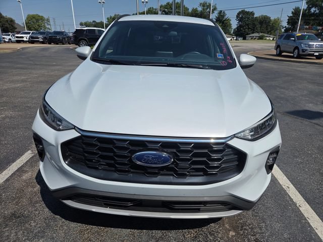 Used 2025 Ford Escape ST-Line Select AWD/4WD image 2