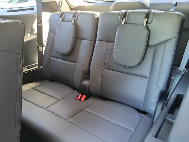 New 2026 Ford Explorer Active w/ Active Comfort Package RWD image 19