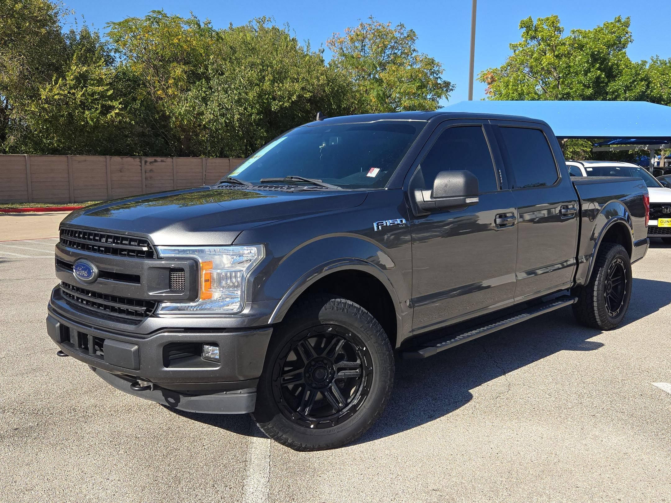 Used 2019 Ford F150 XLT w/ Equipment Group 302A Luxury AWD/4WD image 7