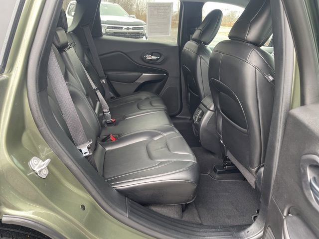 Used 2020 Jeep Cherokee Limited image 22