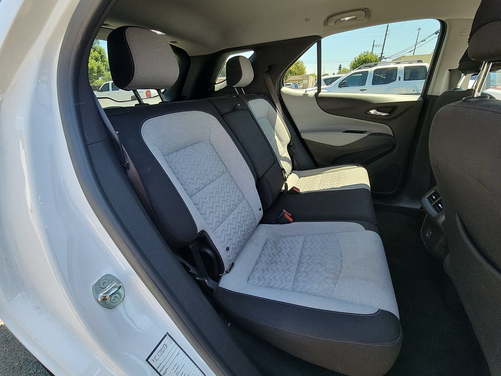 Used 2022 Chevrolet Equinox LT FWD image 26