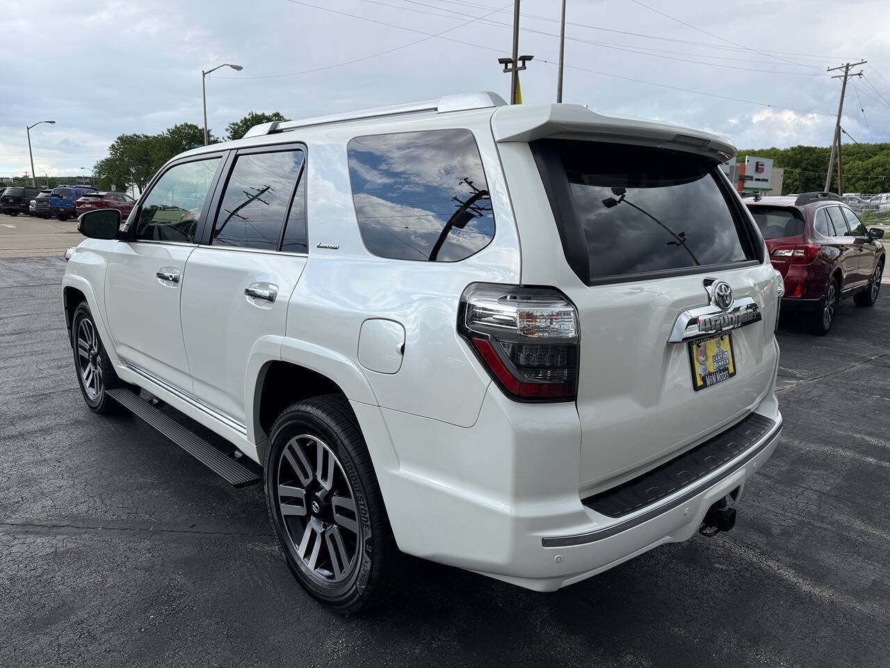 Used 2016 Toyota 4Runner Limited AWD/4WD image 6