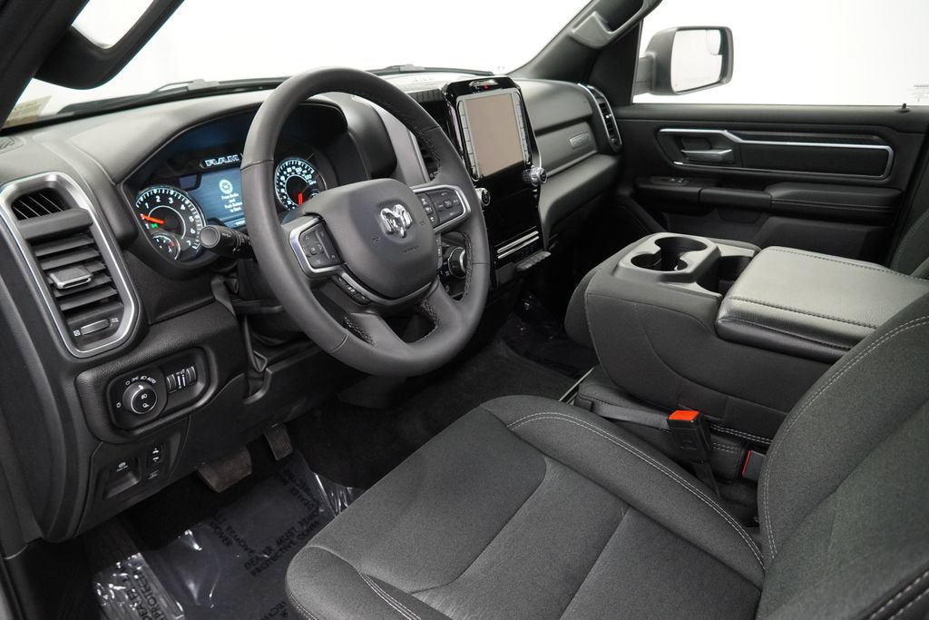 Used 2025 RAM 1500 Big Horn AWD/4WD image 14