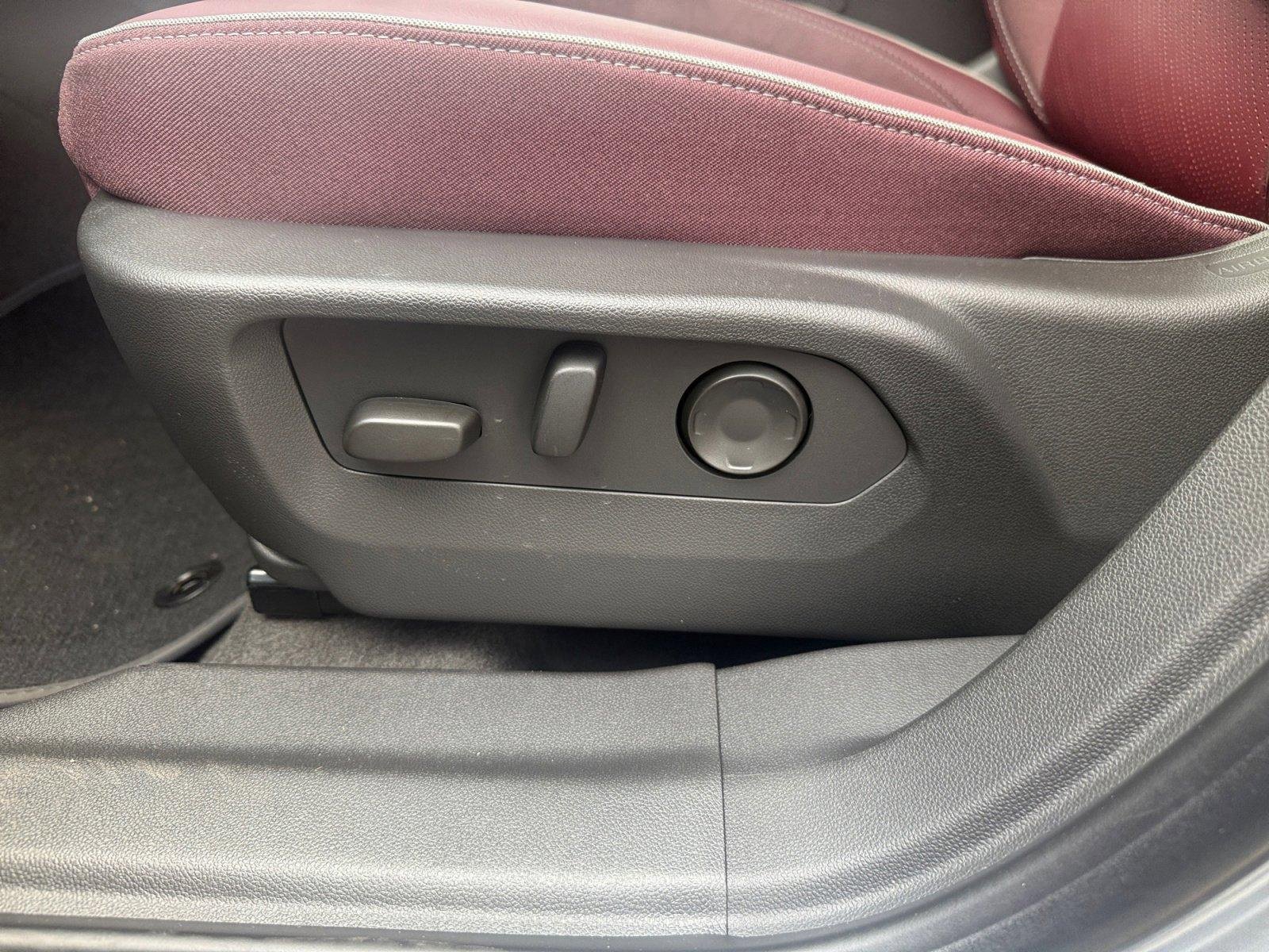 New 2026 Buick Envision Sport Touring image 27