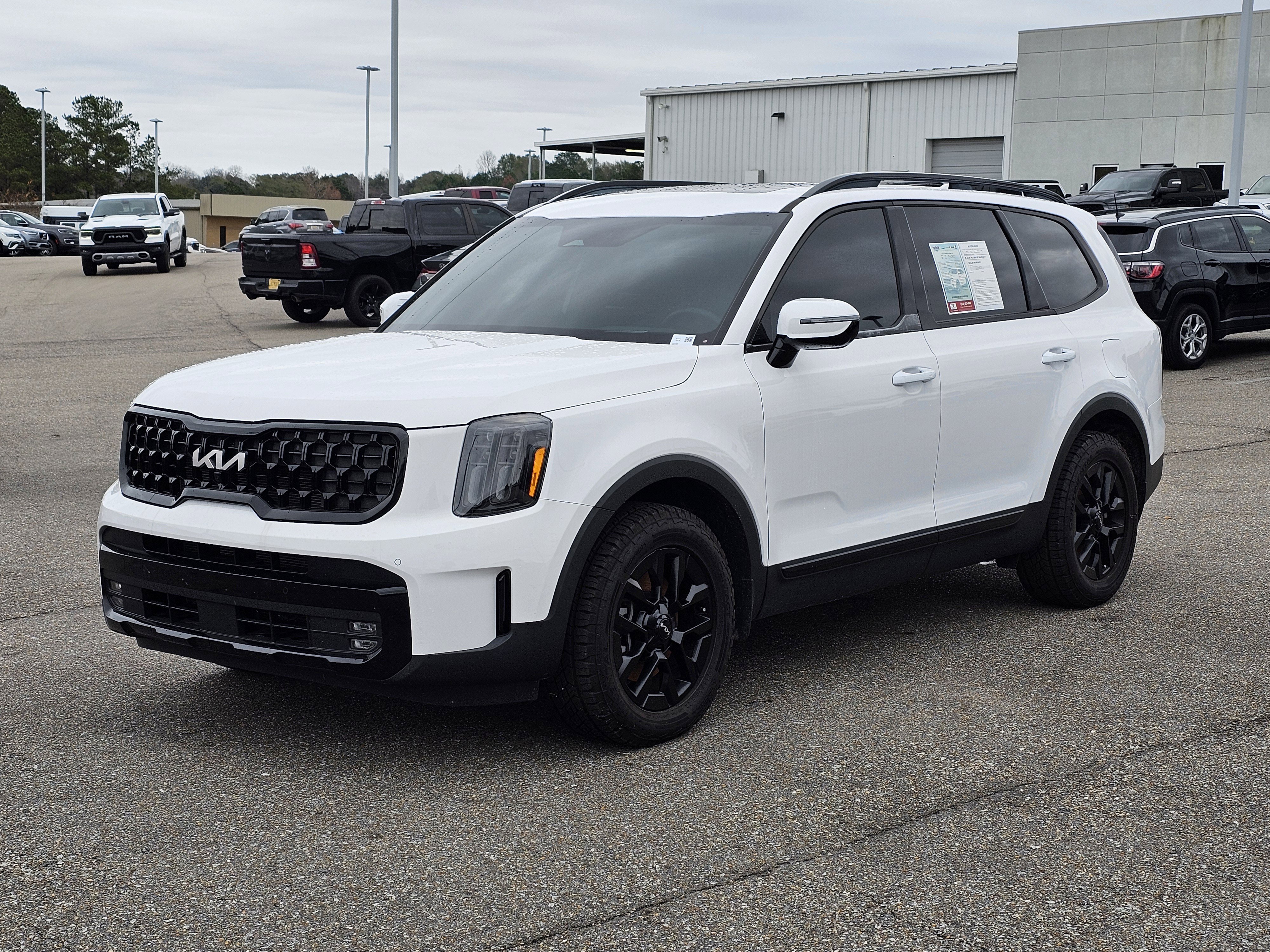 Used 2024 Kia Telluride SX Prestige X-Pro image 1