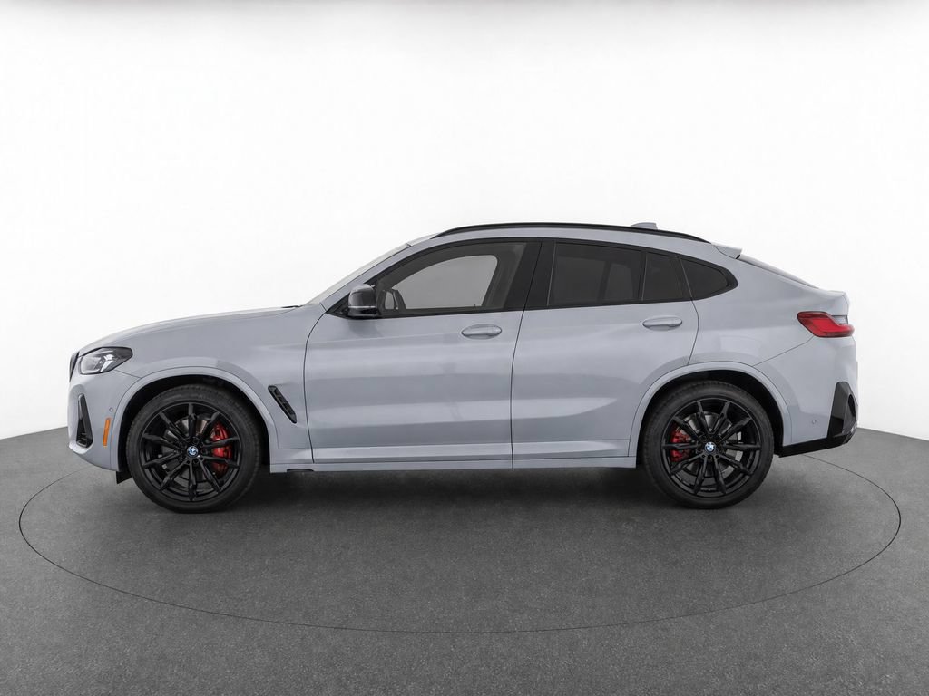Used 2024 BMW X4 M40i AWD/4WD image 6