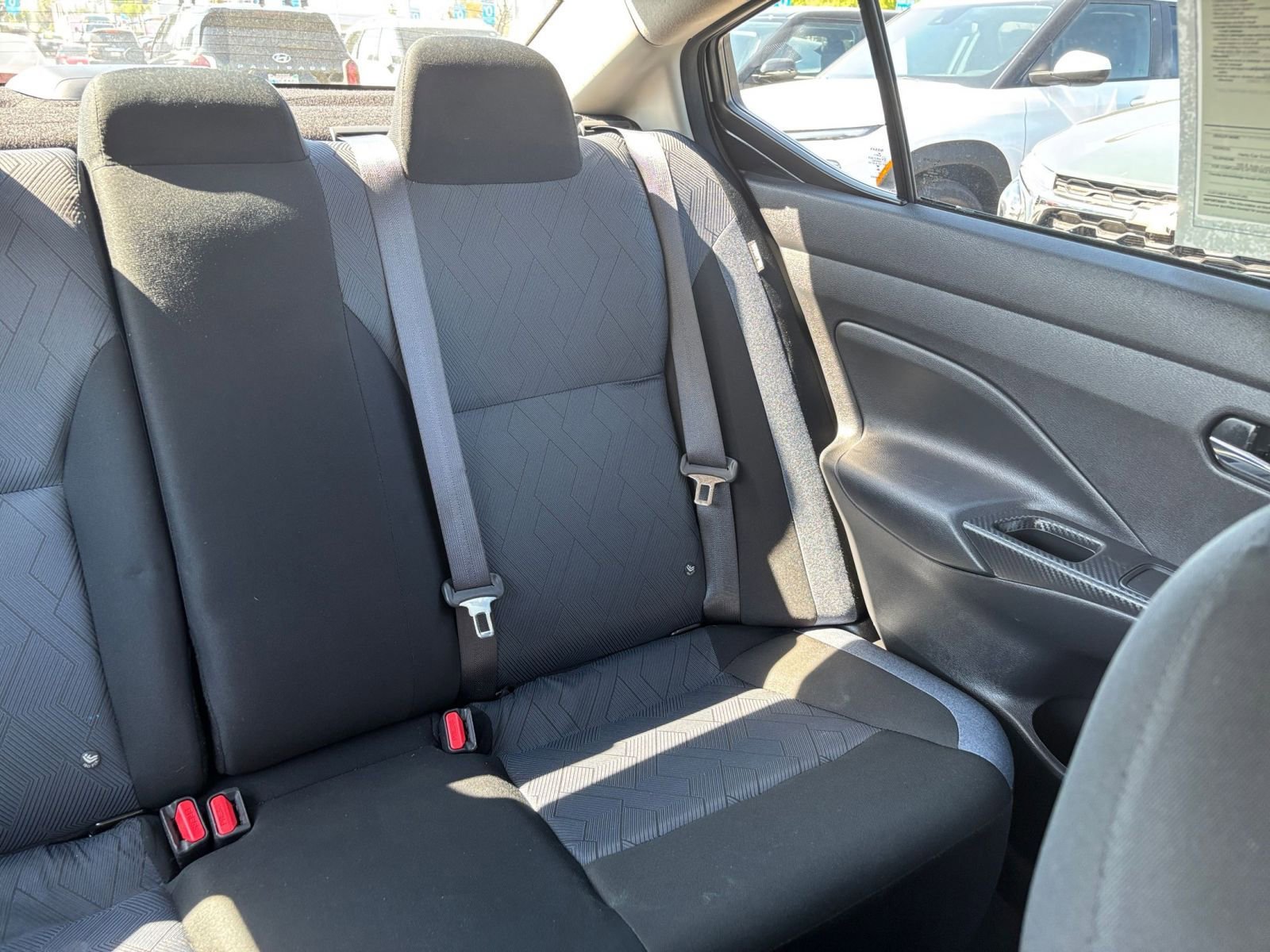 Used 2025 Nissan Versa SV image 35