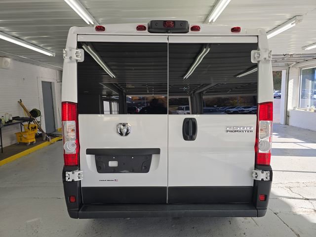 Used 2023 RAM ProMaster 2500 image 4