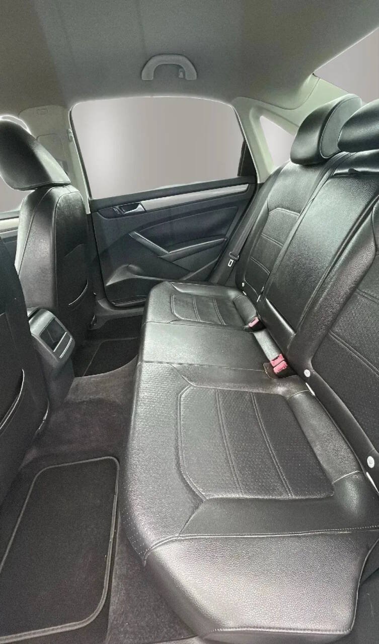 Used 2014 Volkswagen Passat 1.8T S FWD image 10