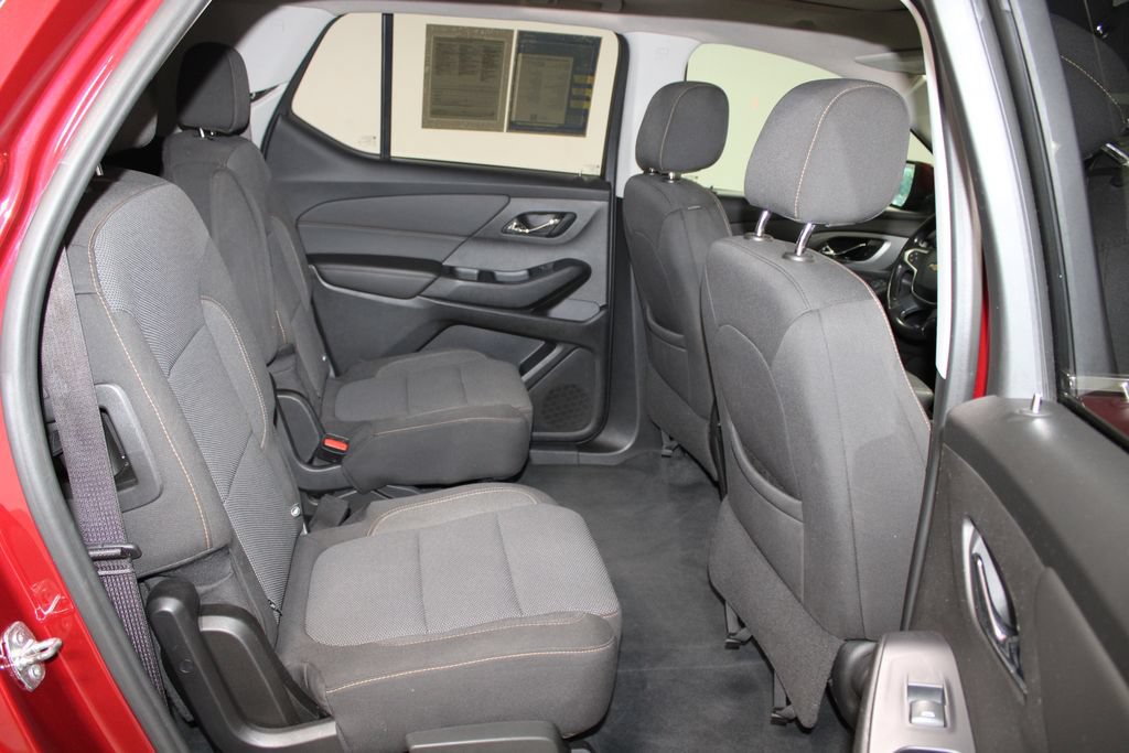 Used 2021 Chevrolet Traverse LT AWD/4WD image 29