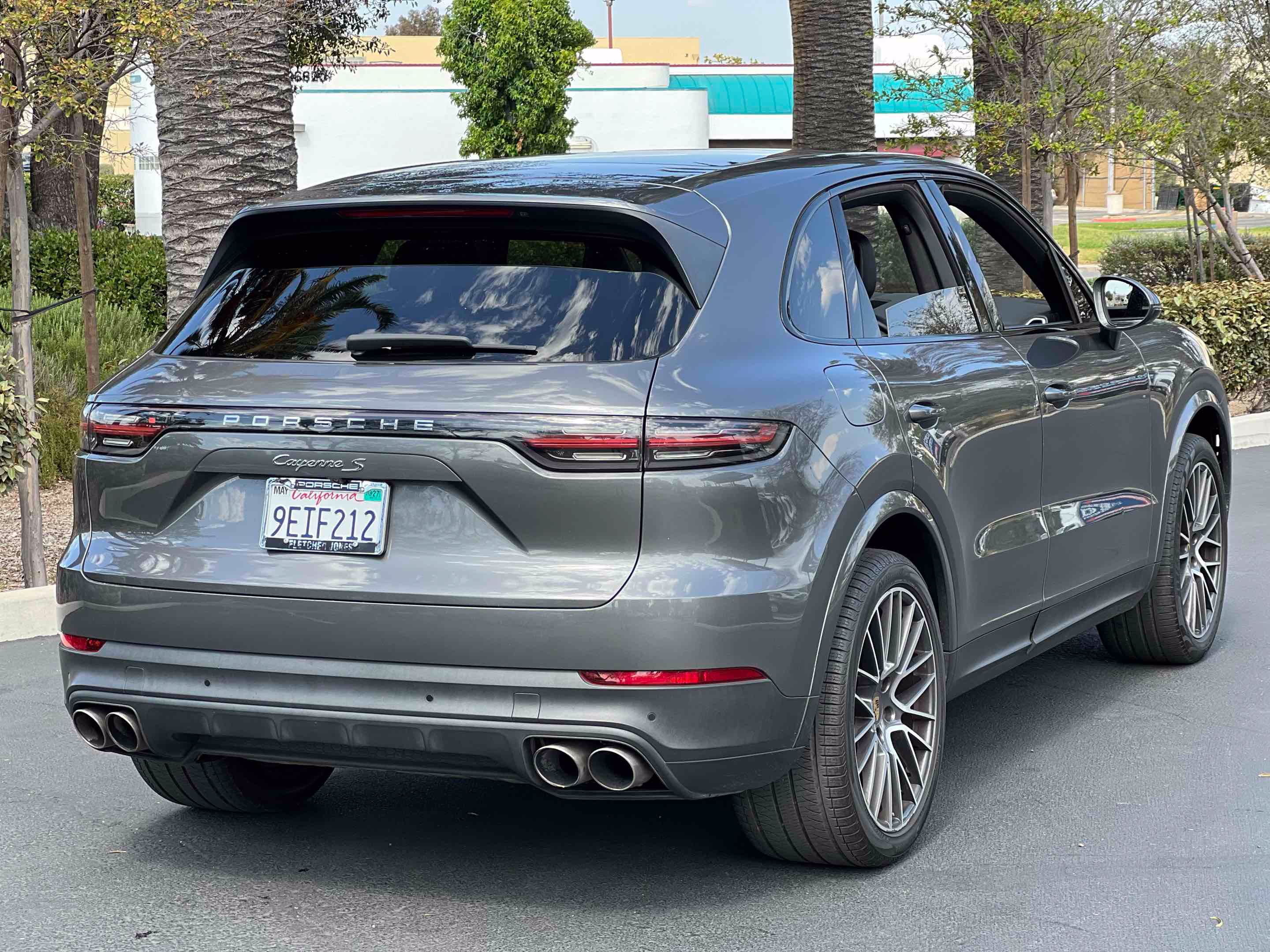 Used 2019 Porsche Cayenne S AWD/4WD image 17