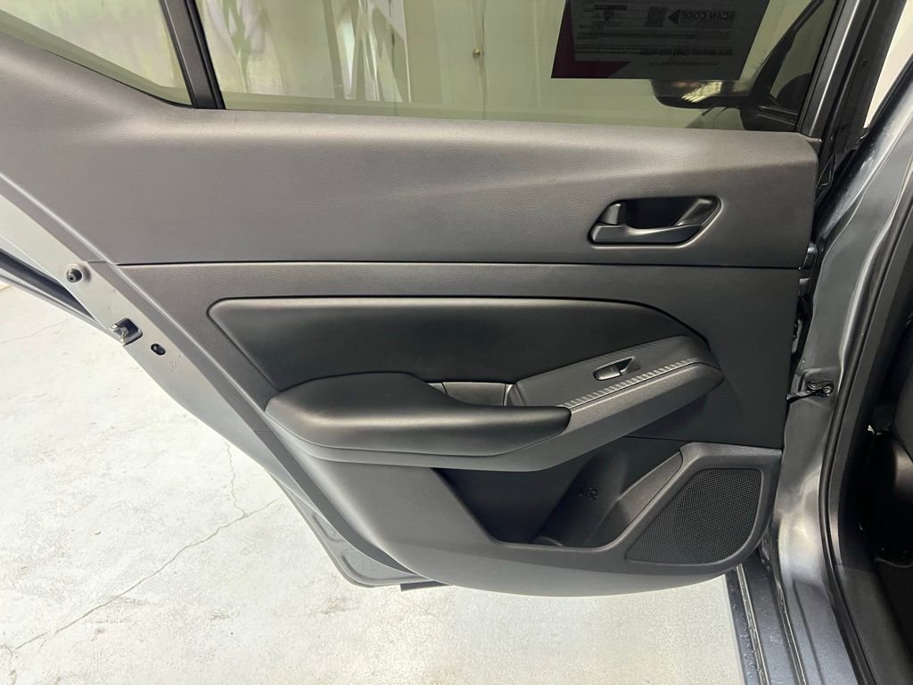 Used 2024 Nissan Altima 2.5 S image 25