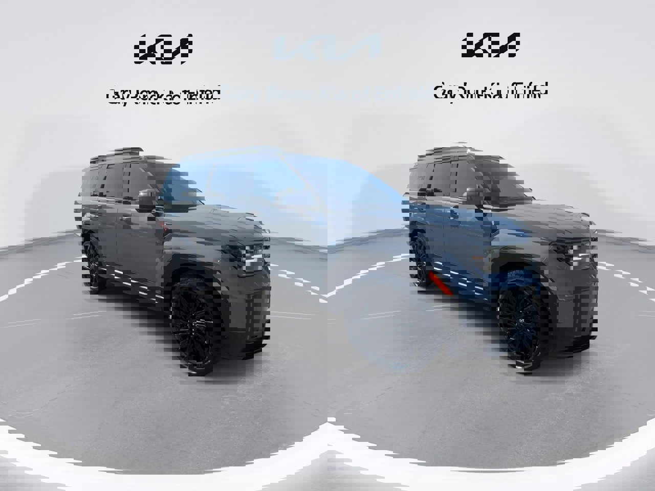 Used 2025 Hyundai Santa Fe Calligraphy image 2