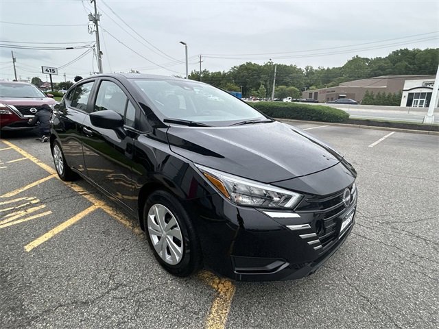 New 2025 Nissan Versa S w/ Trunk Package image 2