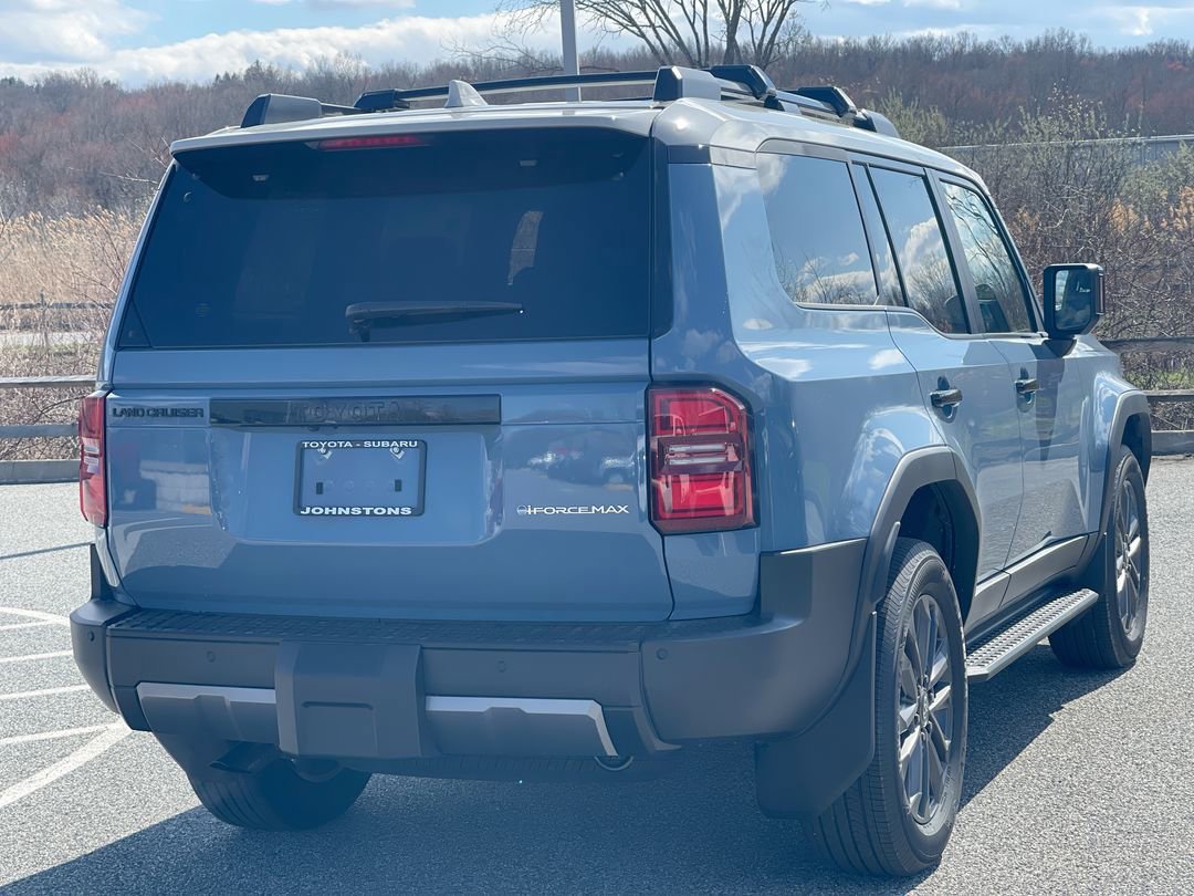 New 2026 Toyota Land Cruiser AWD/4WD image 11