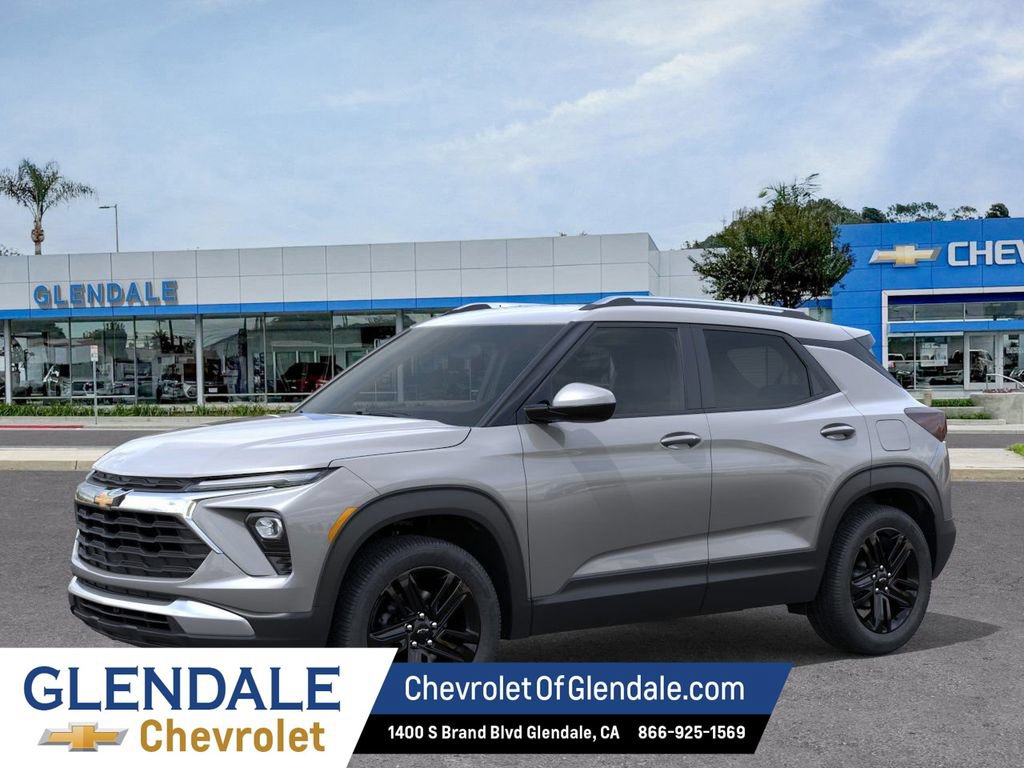New 2026 Chevrolet TrailBlazer LT w/ Midnight Edition FWD image 2