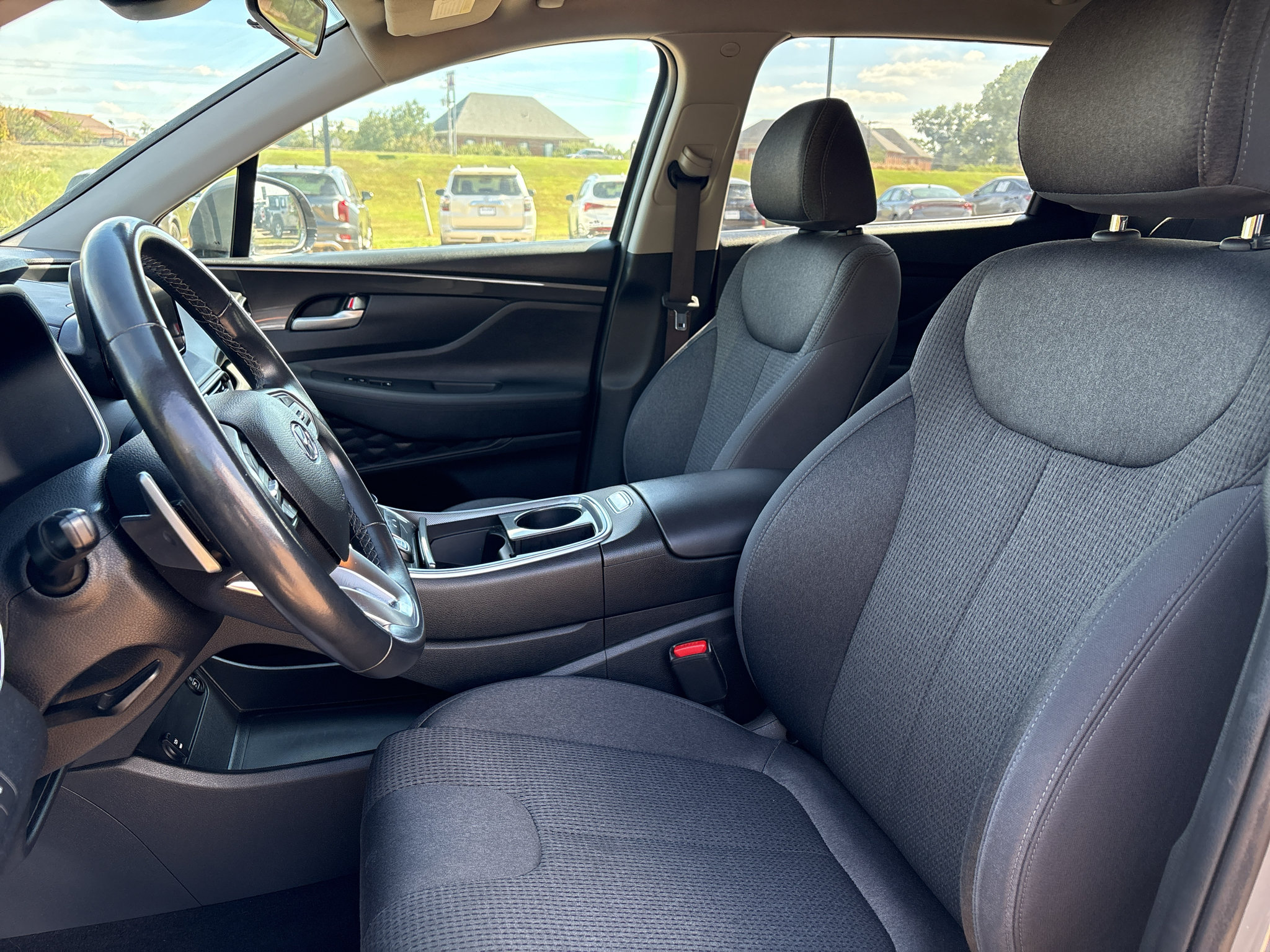 Used 2023 Hyundai Santa Fe SEL AWD/4WD image 11