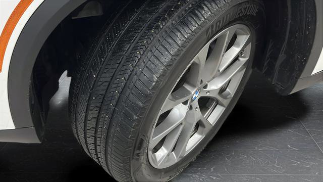 Used 2022 BMW X5 xDrive40i w/ Premium Package image 35