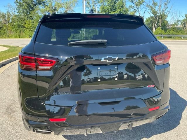 Used 2025 Chevrolet Blazer RS w/ Enhanced Convenience Package AWD/4WD image 10