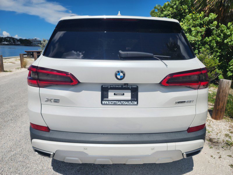Used 2019 BMW X5 xDrive40i w/ Premium Package 2 image 33