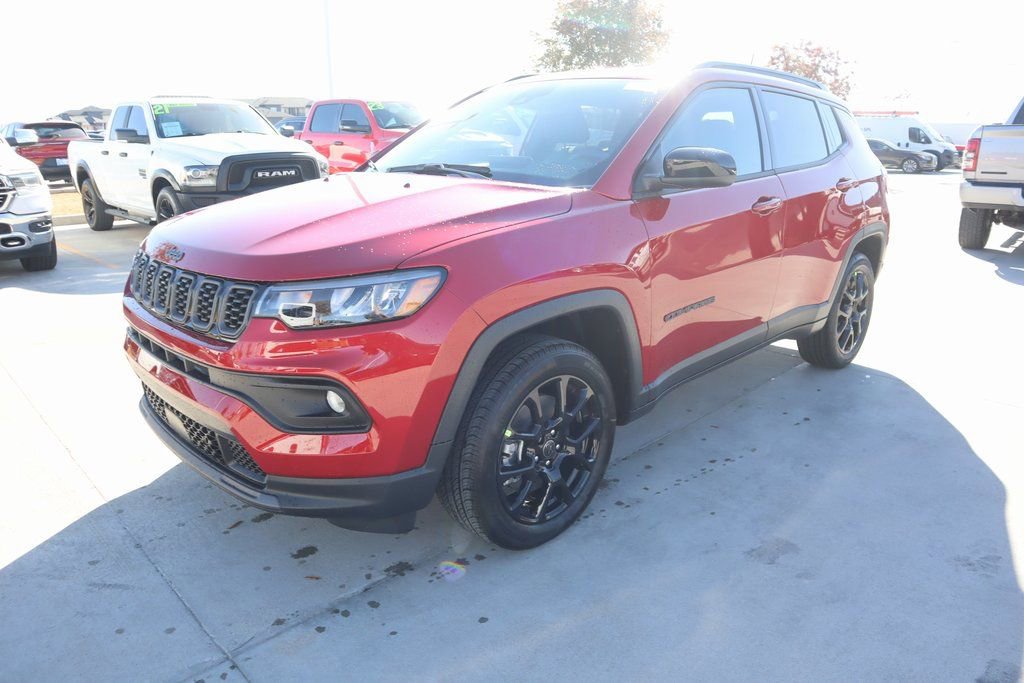 New 2026 Jeep Compass Latitude image 10
