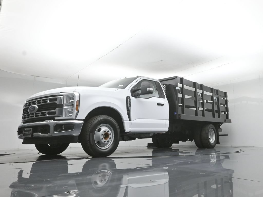 New 2026 Ford F350 XL w/ XL Chrome Package RWD image 38