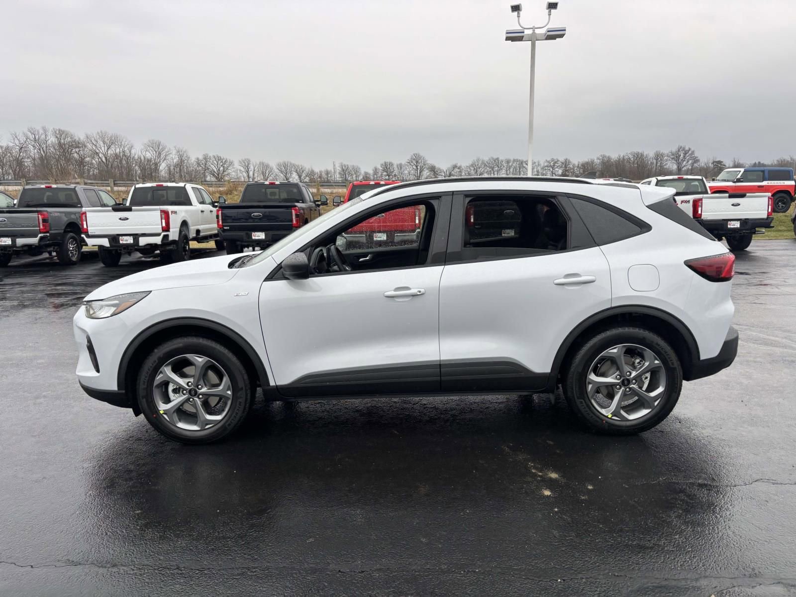 New 2026 Ford Escape ST-Line w/ Tech Pack #1 FWD image 4