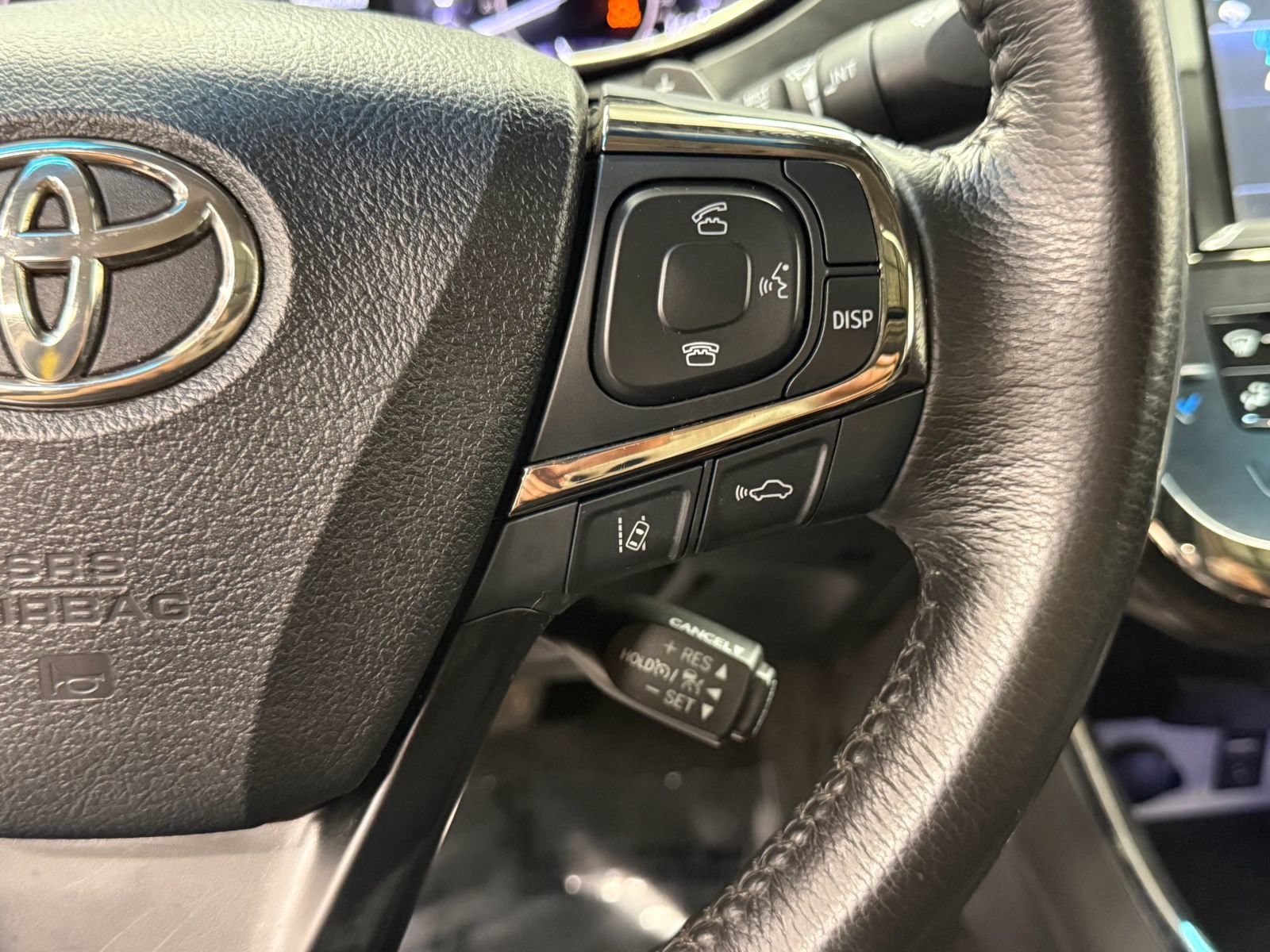Used 2018 Toyota Avalon XLE Premium FWD image 27