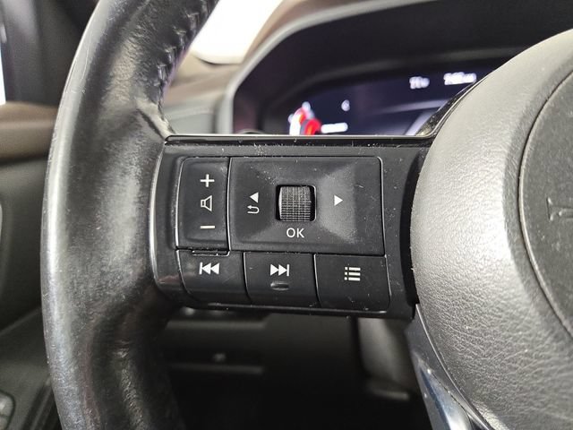Used 2021 Nissan Rogue Platinum AWD/4WD image 22