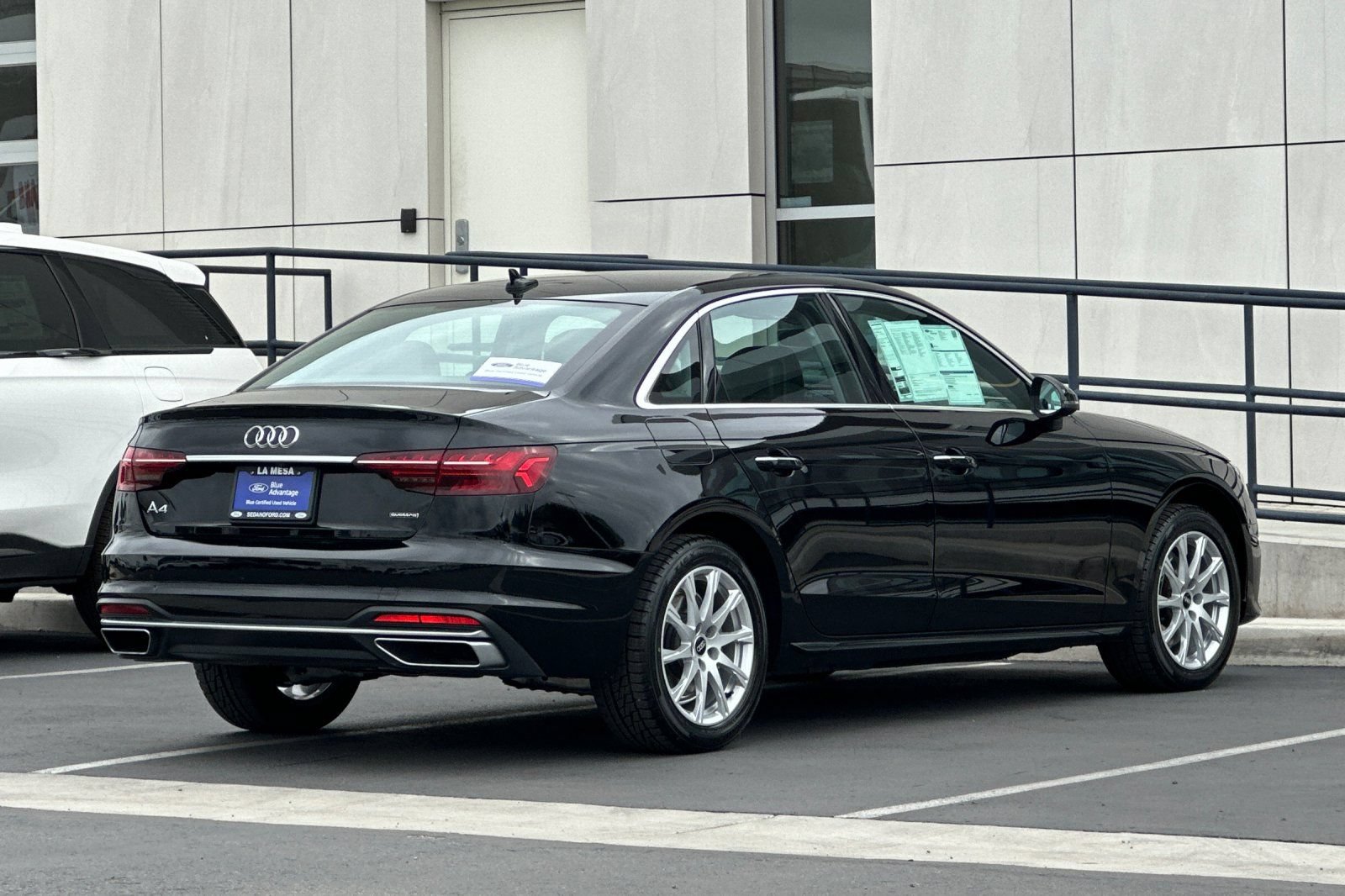 Used 2022 Audi A4 2.0T Premium AWD/4WD image 3