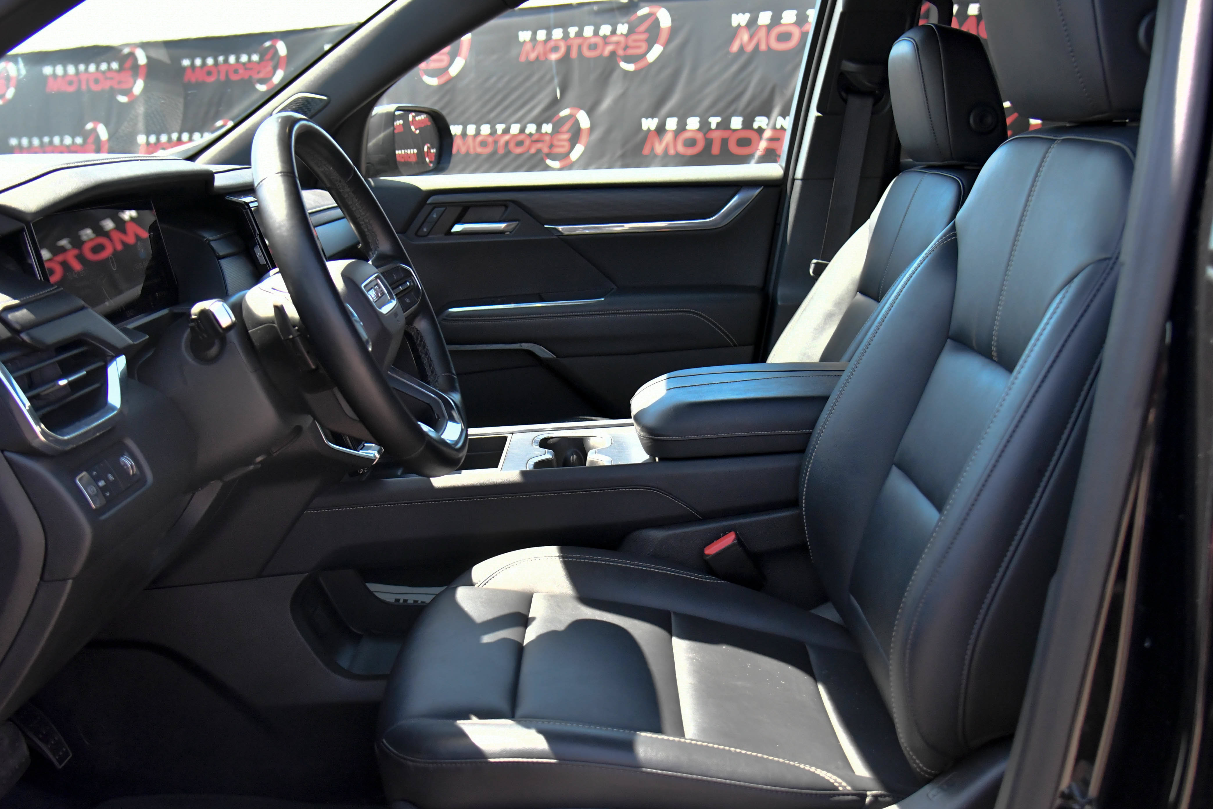 Used 2024 GMC Acadia Elevation FWD image 18