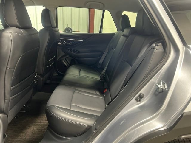 Used 2023 Subaru Outback Limited AWD/4WD image 17