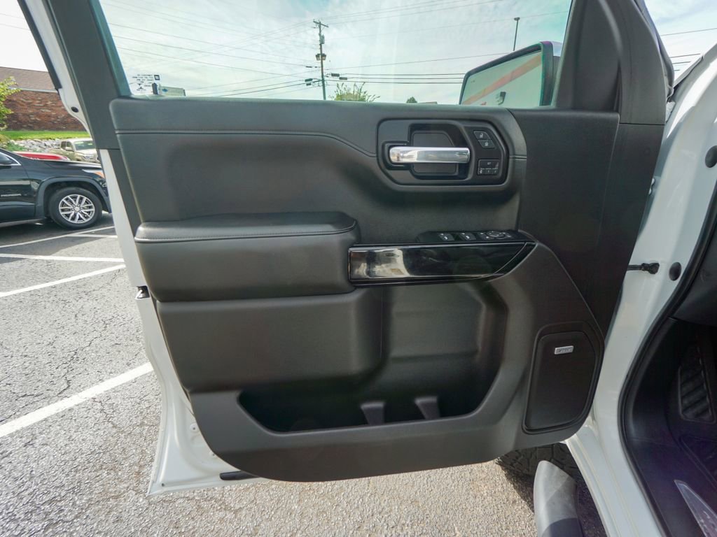 Used 2019 Chevrolet Silverado 1500 LTZ w/ LTZ Premium Package image 21