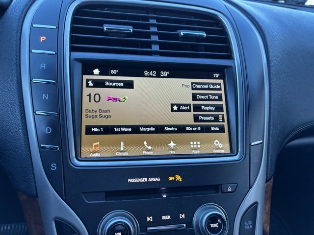 Used 2018 Lincoln MKX Reserve image 17