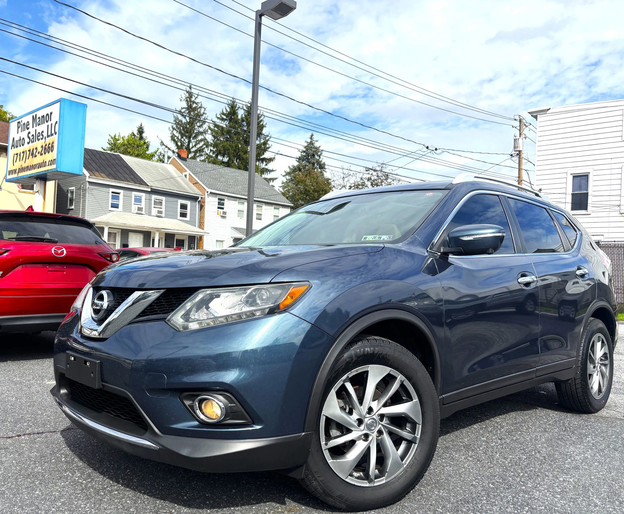 Used 2014 Nissan Rogue SL w/ SL Premium Package
