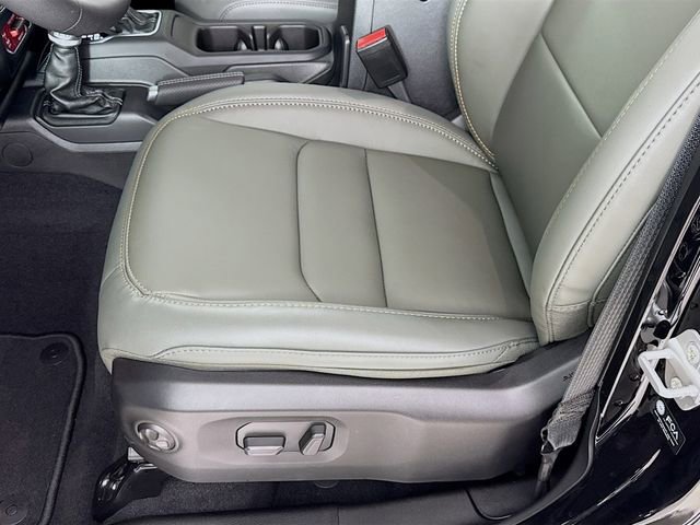 New 2025 Jeep Gladiator Mojave image 22