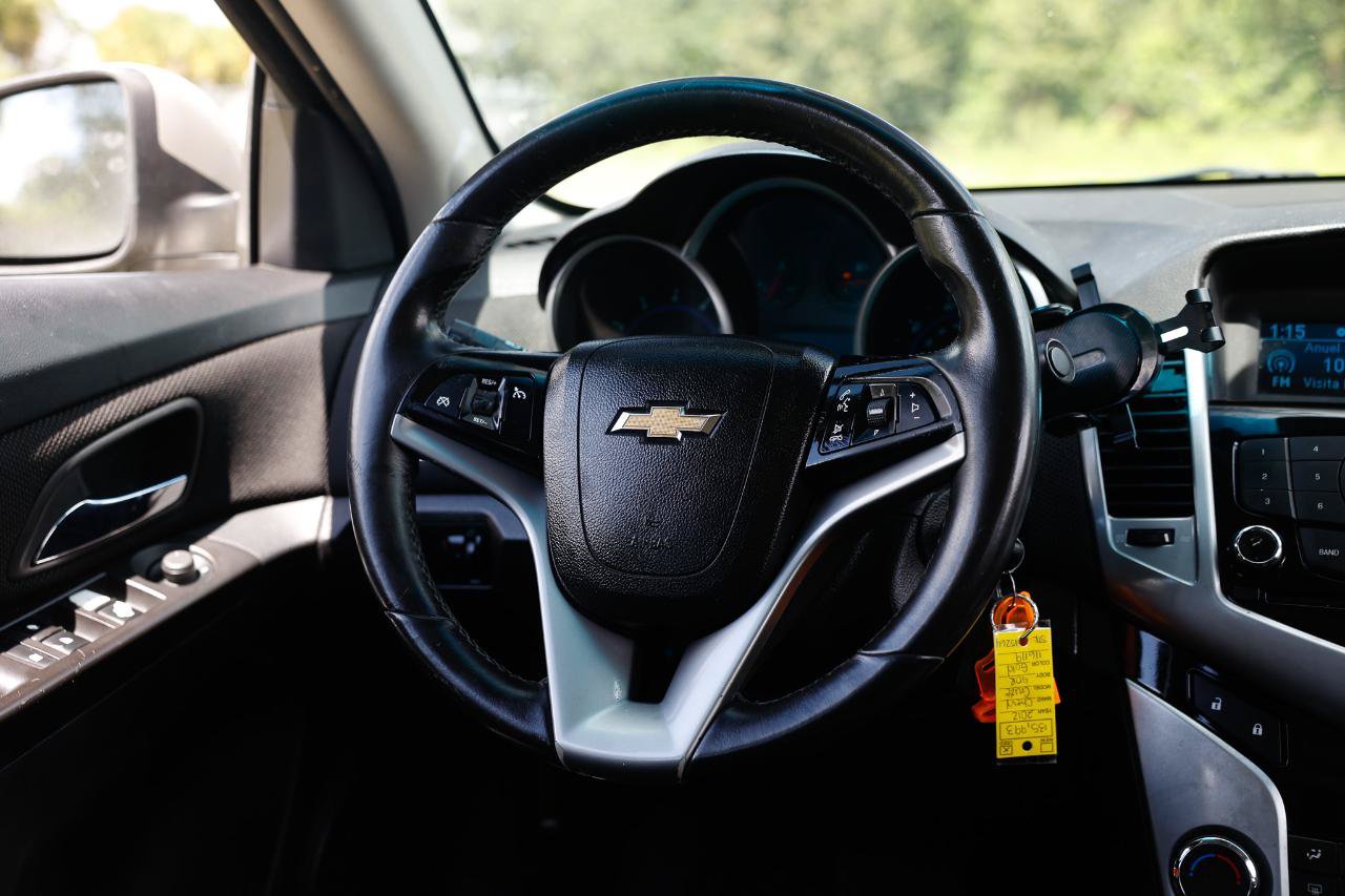 Used 2012 Chevrolet Cruze LT FWD image 26