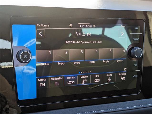 New 2025 Volkswagen Taos SE image 12