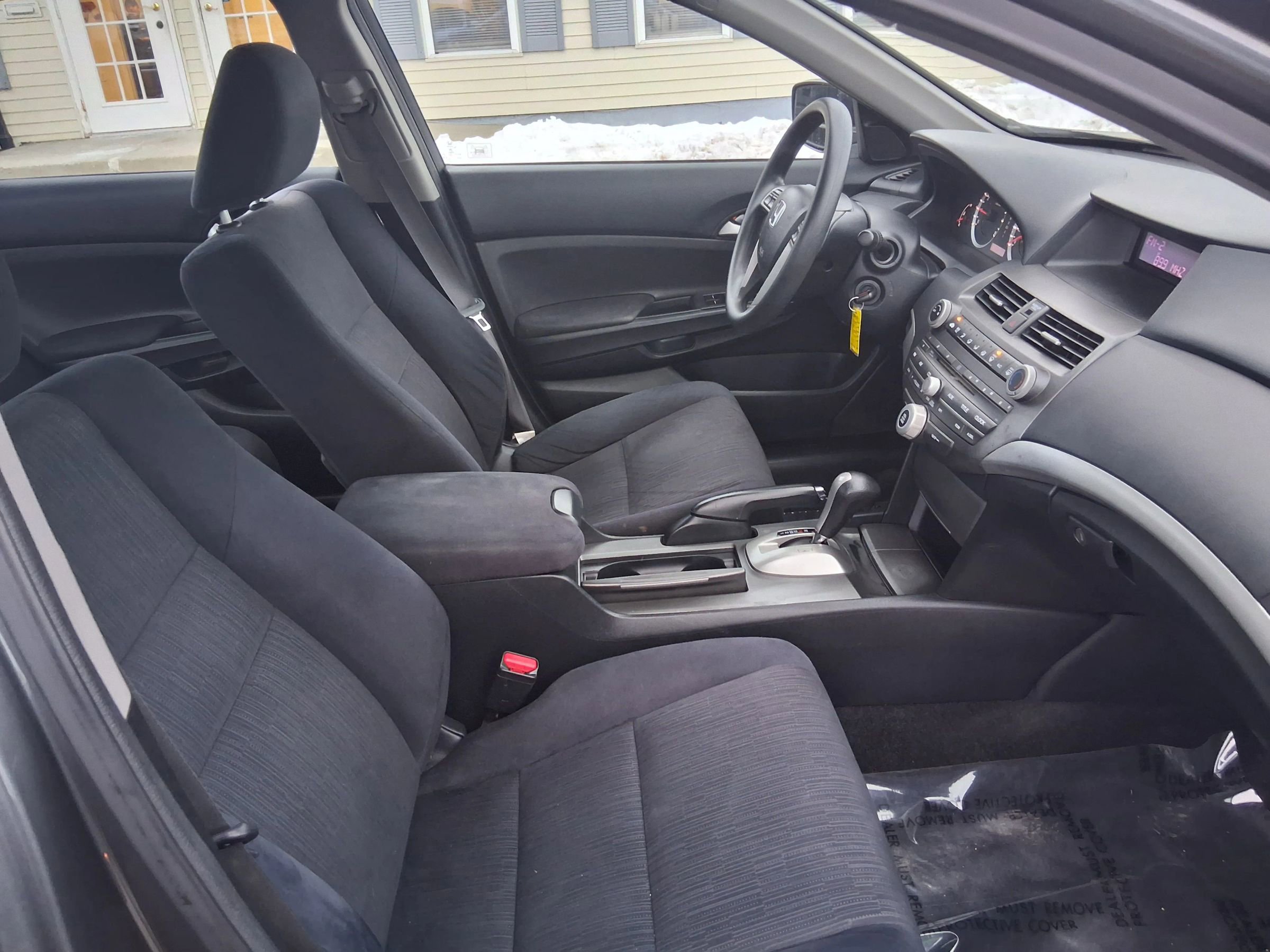 Used 2011 Honda Accord LX-P image 19