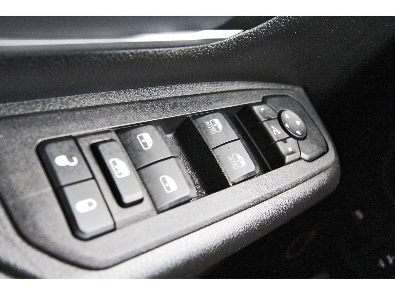 Used 2025 RAM 1500 Lone Star image 20