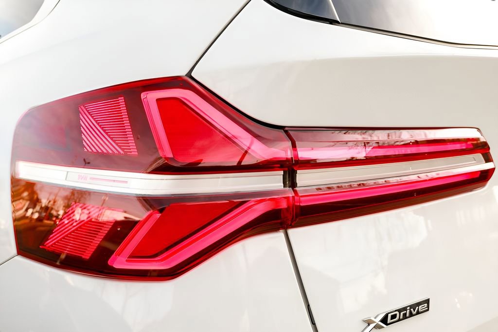 Used 2025 BMW X3 xDrive30i image 36