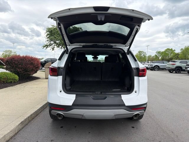 Used 2024 Chevrolet Blazer LT w/ Convenience Package FWD image 10