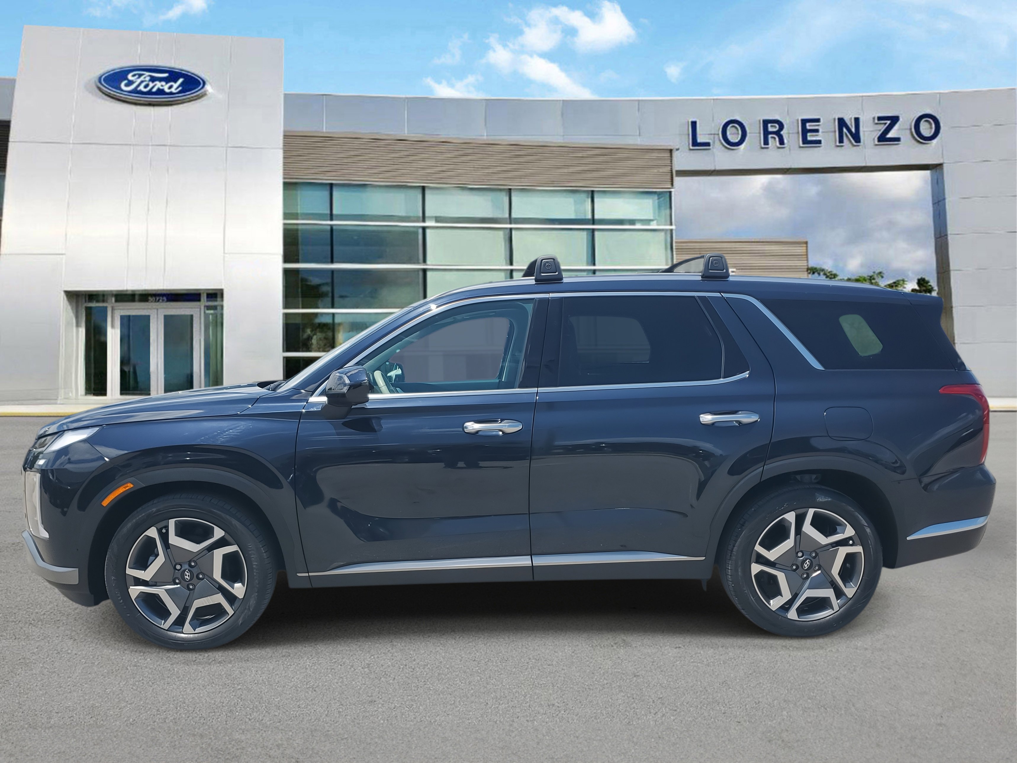 Used 2025 Hyundai Palisade Limited image 8