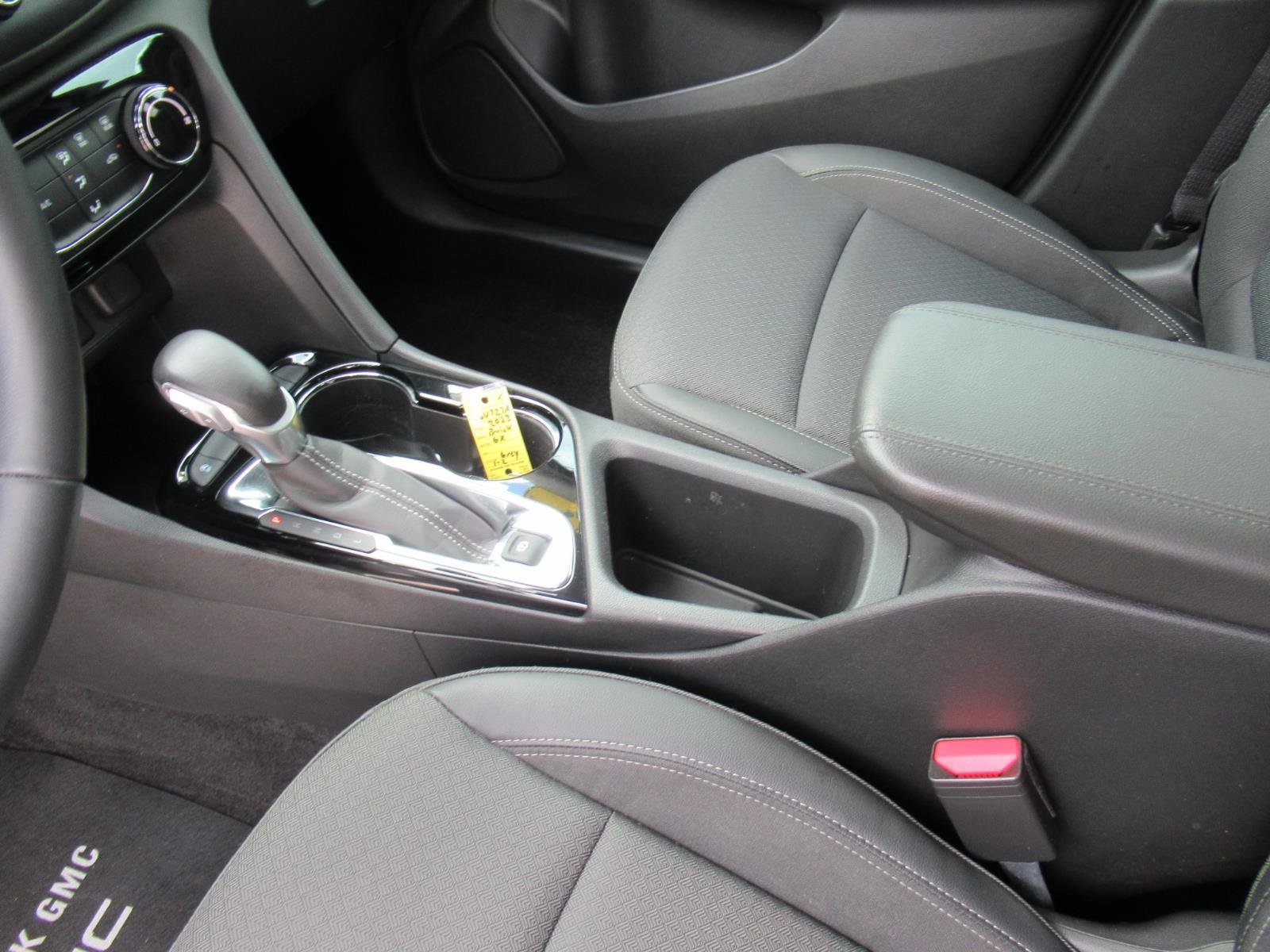 Used 2023 Buick Encore GX Preferred FWD image 17