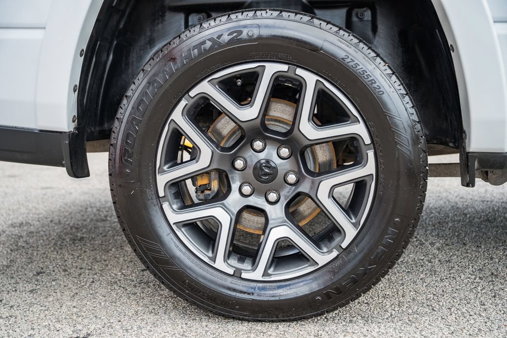 Certified 2025 RAM 1500 Laramie AWD/4WD image 17