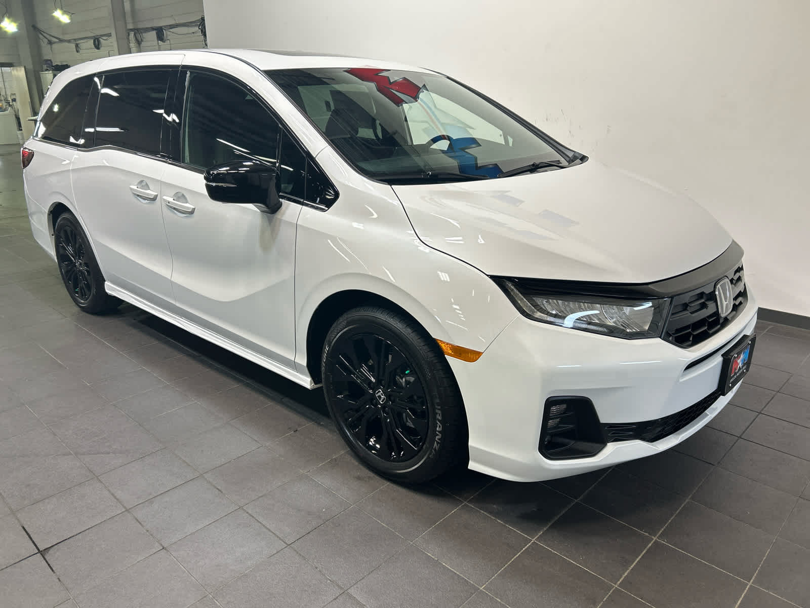 New 2026 Honda Odyssey Sport-L image 2