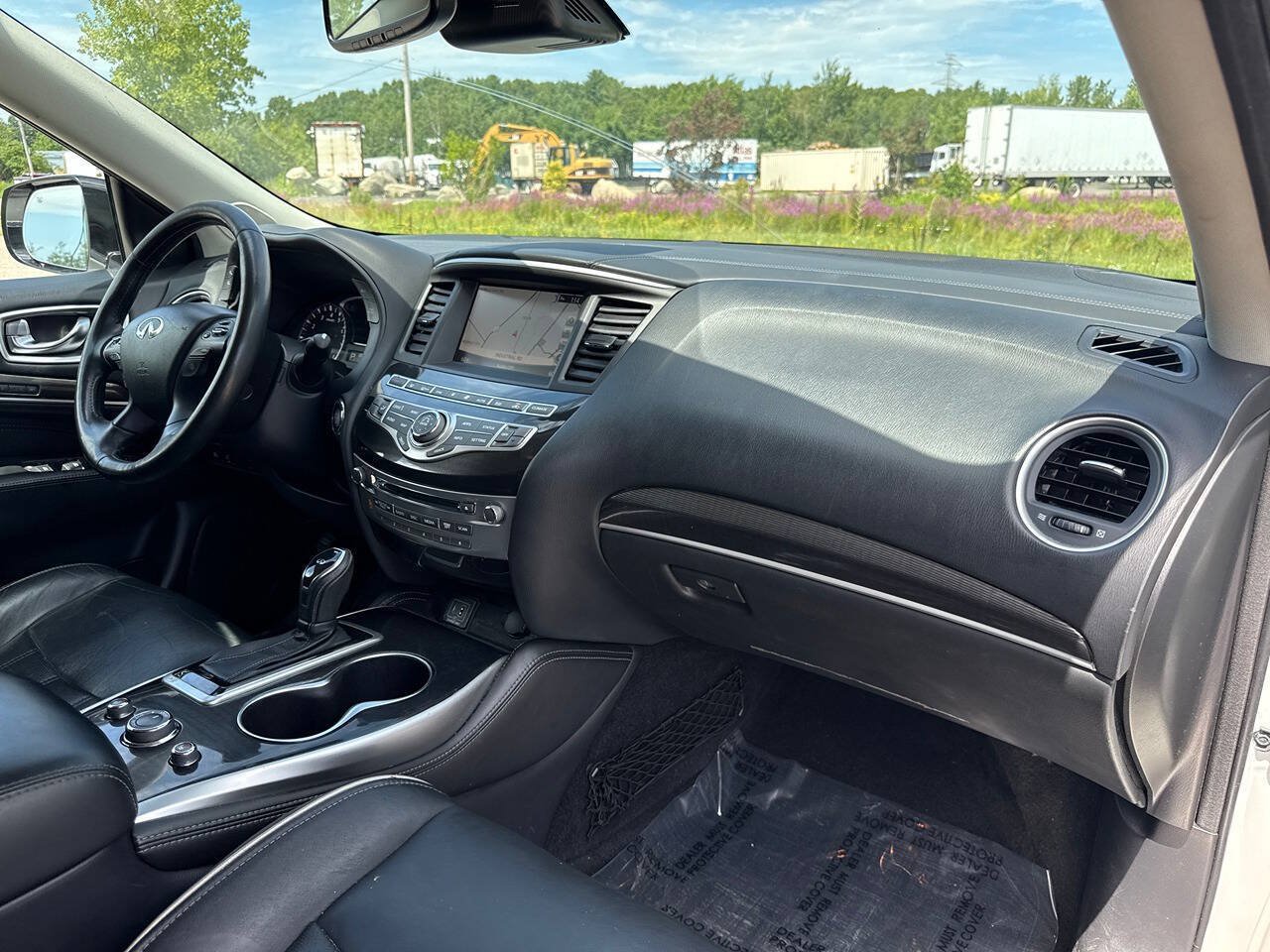 Used 2019 INFINITI QX60 Luxe w/ Essential Package AWD/4WD image 24