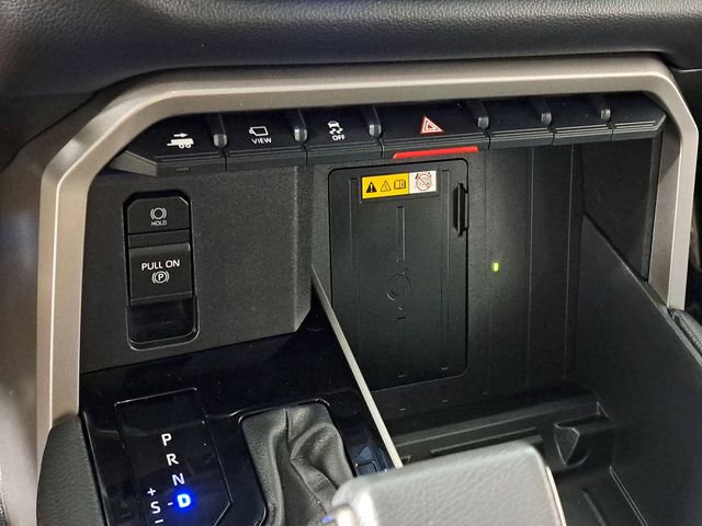 Used 2024 Toyota Tundra Limited image 31