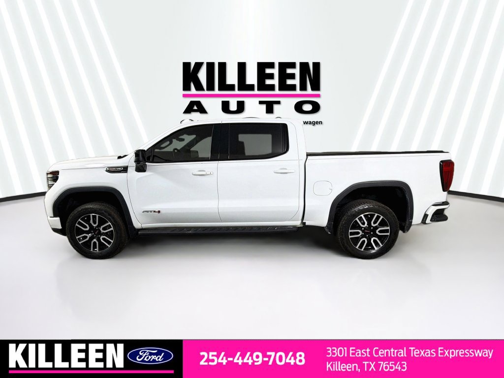 Used 2024 GMC Sierra 1500 AT4 w/ Technology Package AWD/4WD image 4