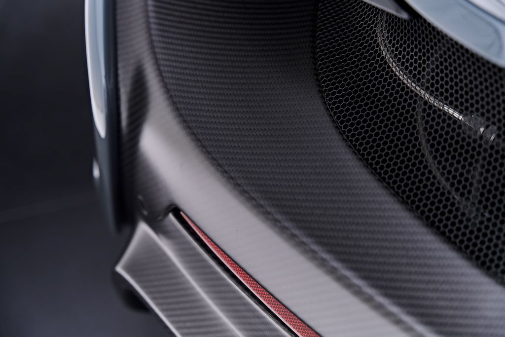 Used 2016 McLaren 675LT Coupe RWD image 48